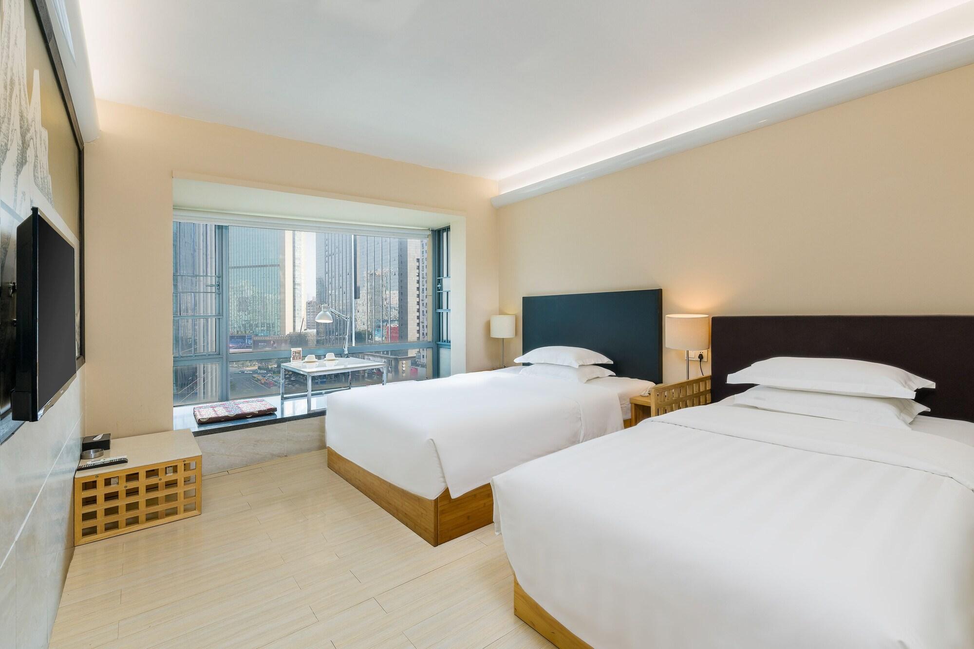 Guangzhou Timmy Hotel Екстериор снимка